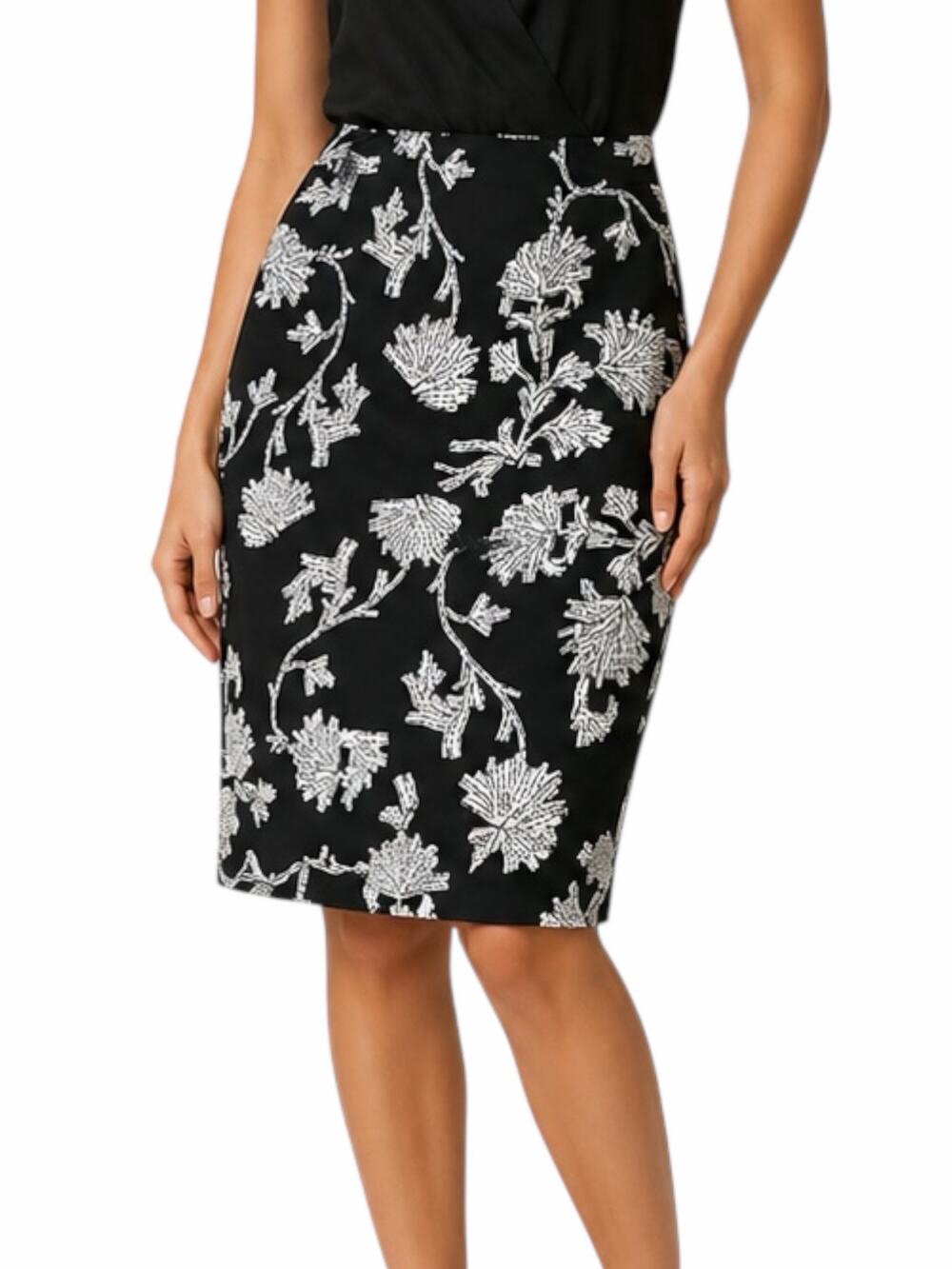 Diane von Furstenberg Kara Floral Print Penci Skirt Black Green Size 2